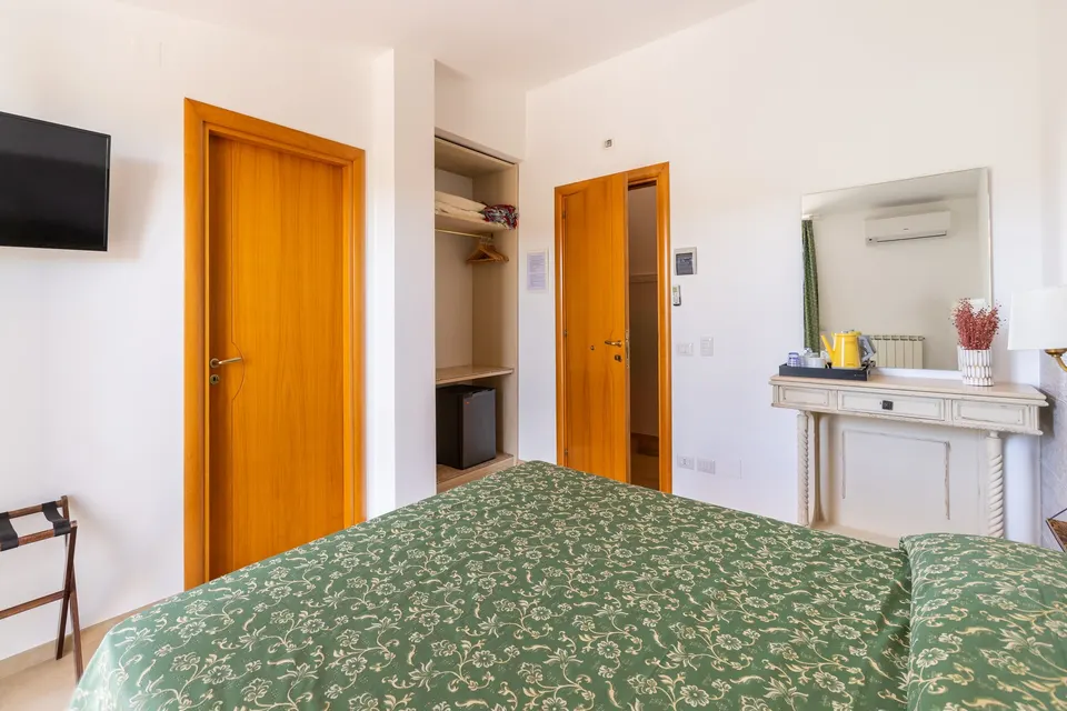 Double Room with Garden View