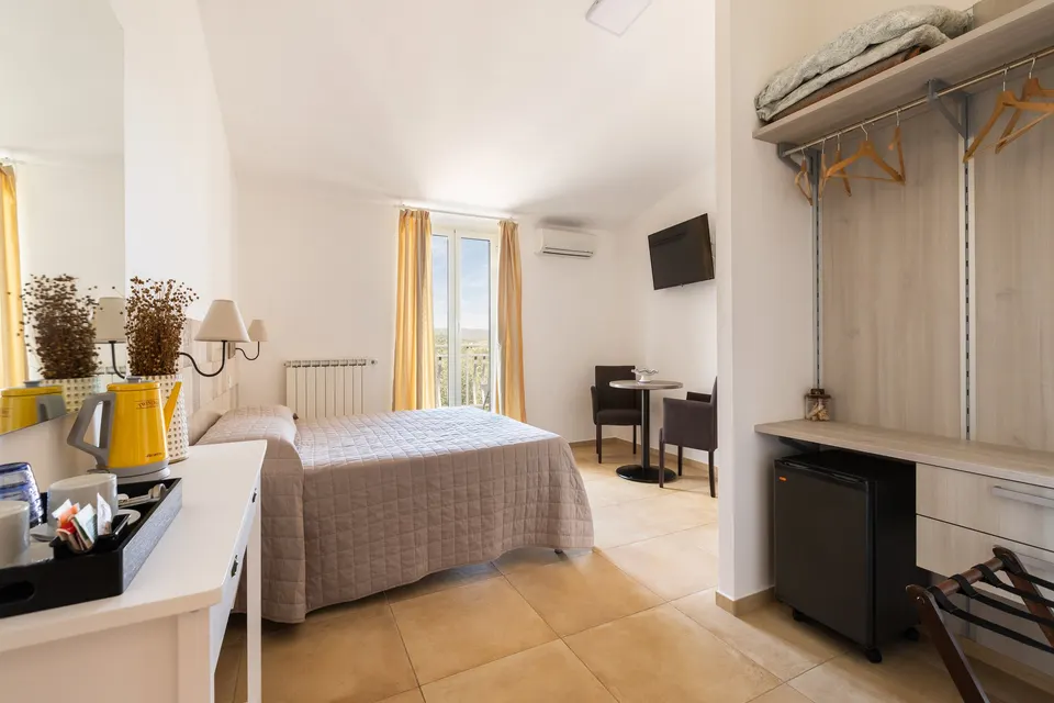 Large Double Room